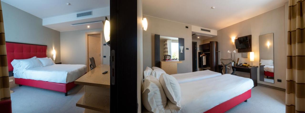 Una Hotels Mh Matera Extérieur photo